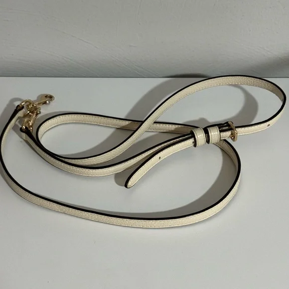 COACH Chalk Double Zip Lyla Purse/Wristlet Set with Bear Charm - Picture 13 of 16